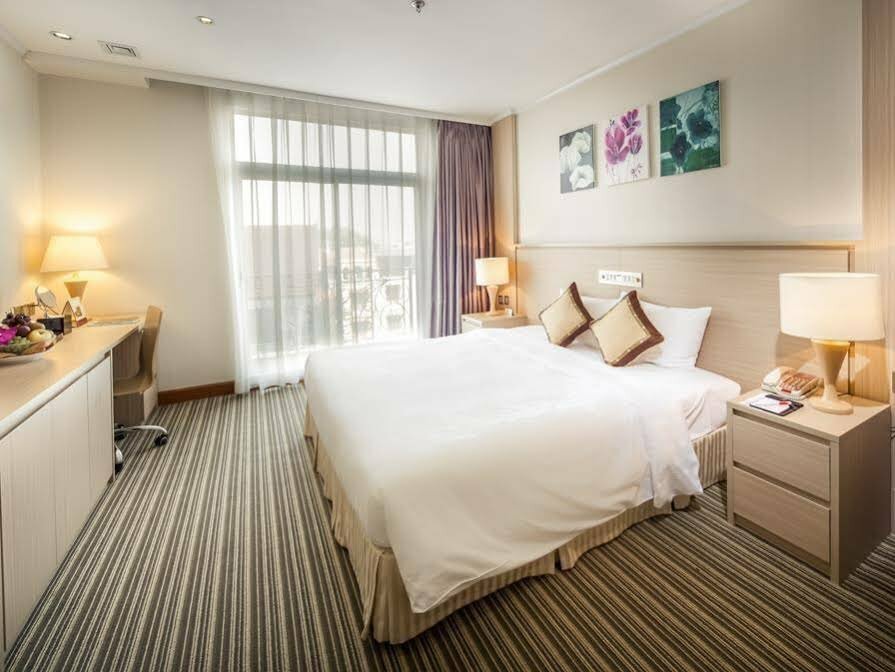 Супер отель