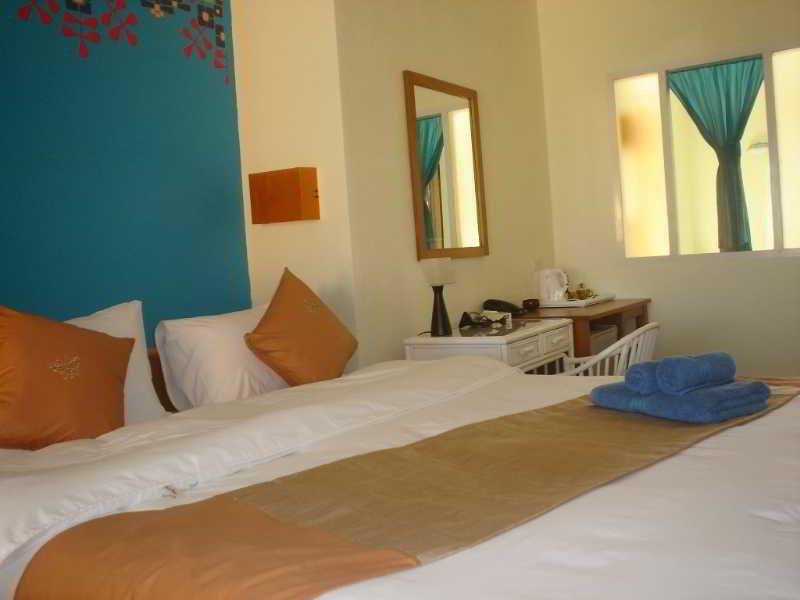 Фото Sunshine Pool Villa