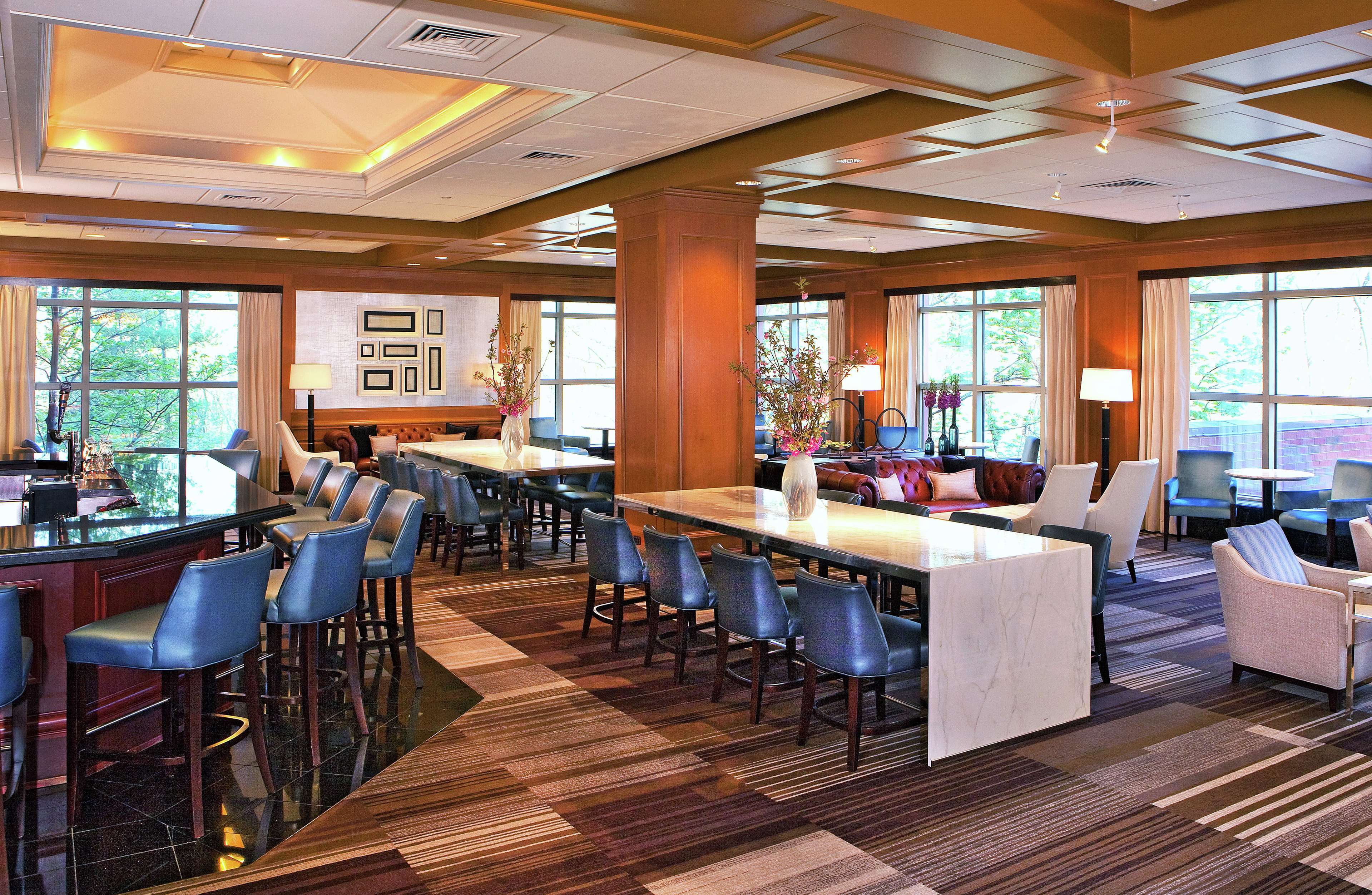 Фото Hilton Short Hills