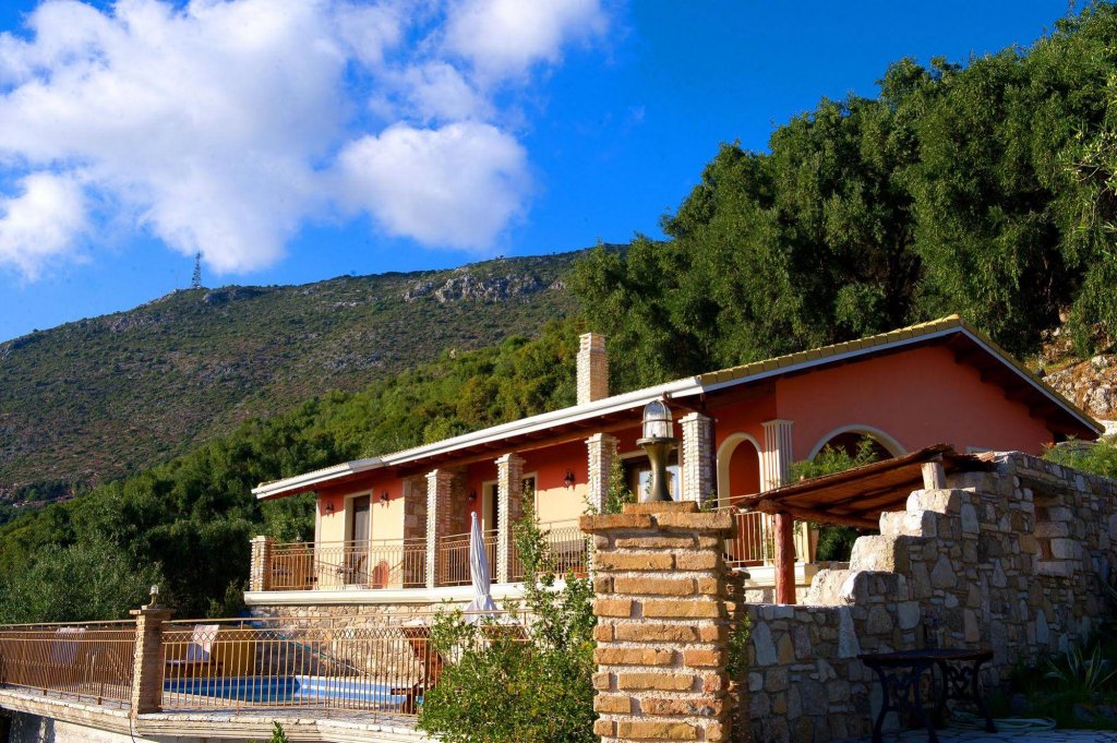 Фото Курортный отель Apolis villas & Suites Resort