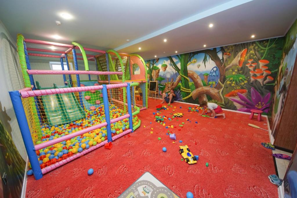 Фото Три Моря