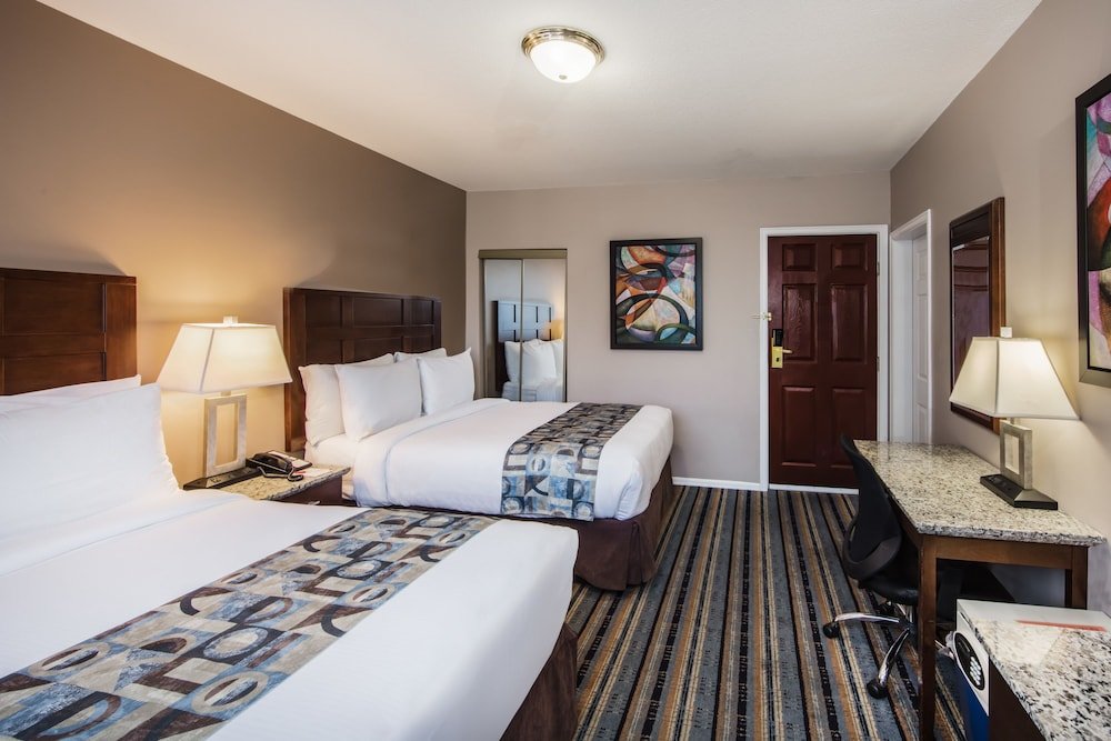 Фото Quality Inn & Suites