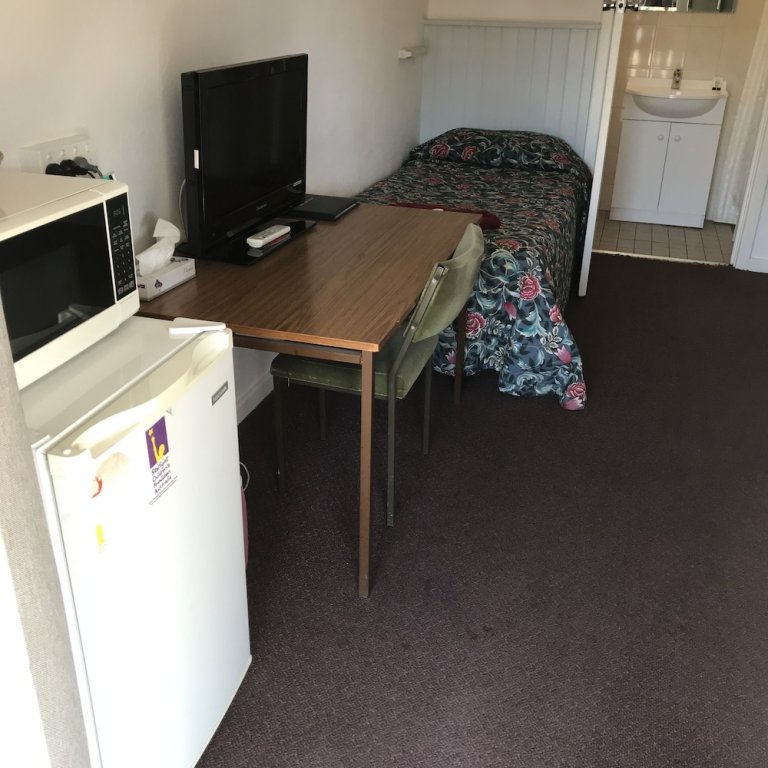 Фото Travelway Motel