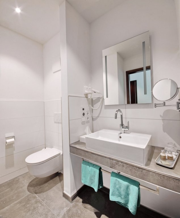 Фото Landhaus Biewald - Hotel & Restaurant