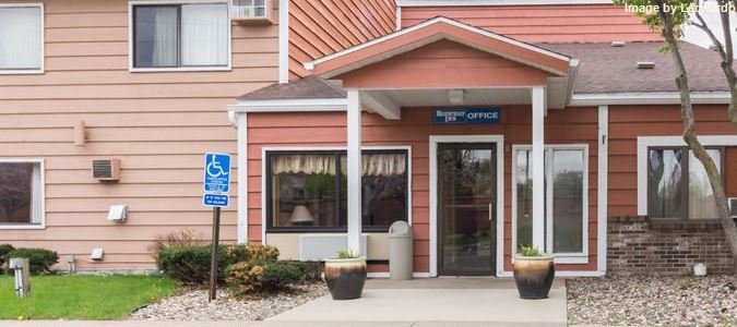 Фото Rodeway Inn Red Wing