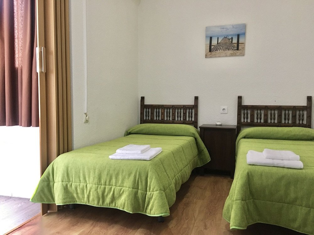 Фото Hostal Santa Bárbara