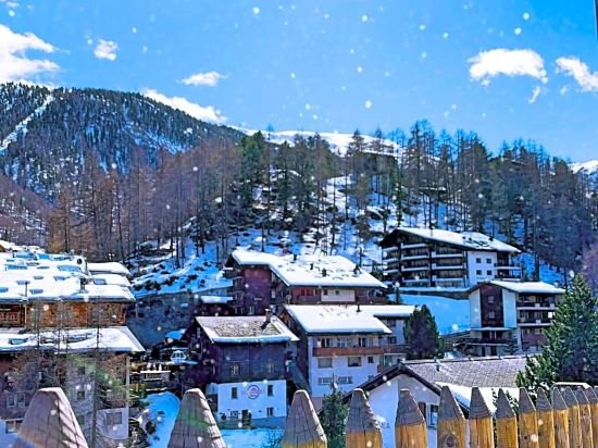 Фото Schweizerhof Zermatt