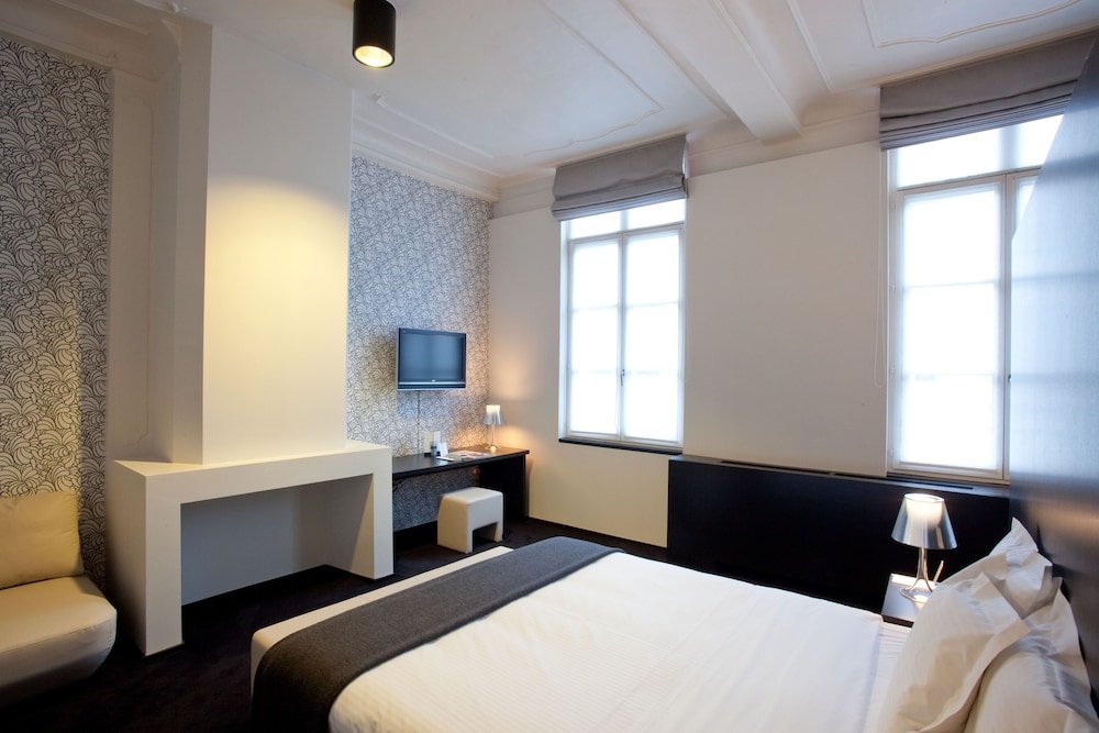 Фото Hotel Messeyne