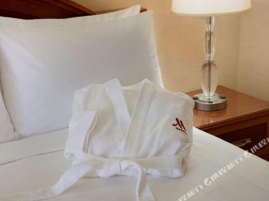 Фото Toronto Airport Marriott Hotel