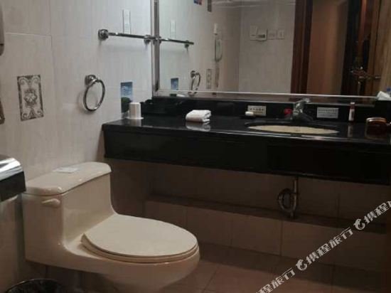 Фото China Palace Hotel