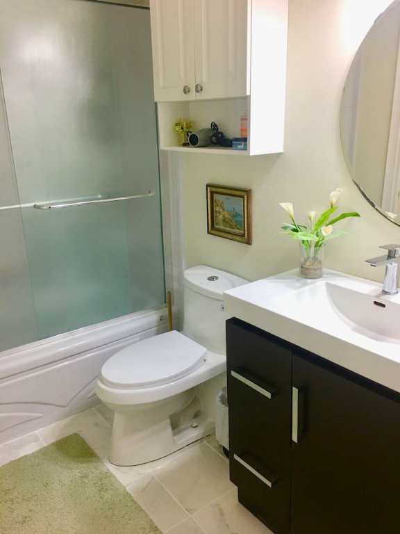 Фото Comfy Guest House