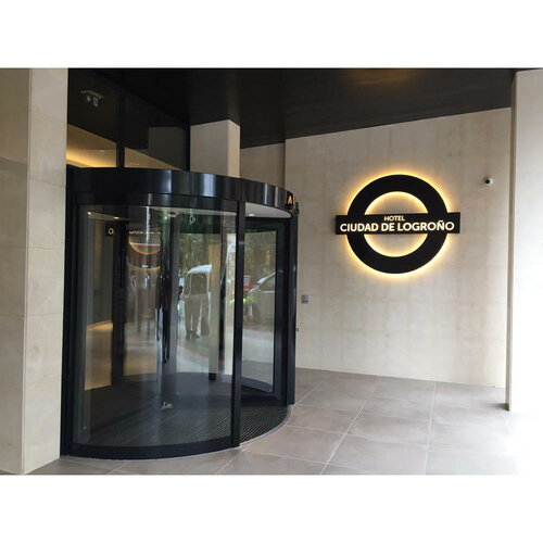 Гостиница Hotel Ciudad de Logroño в Риохе