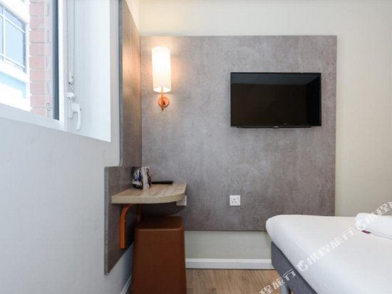 Фото ibis budget London Whitechapel Brick Lane