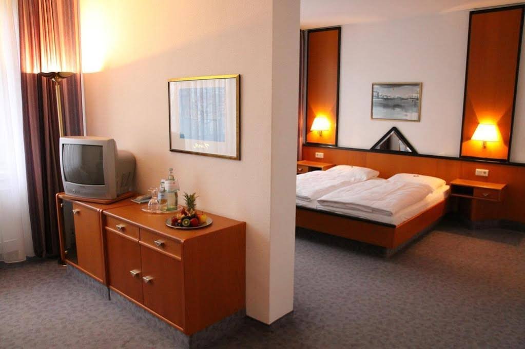 Фото Waldhotel Berghof