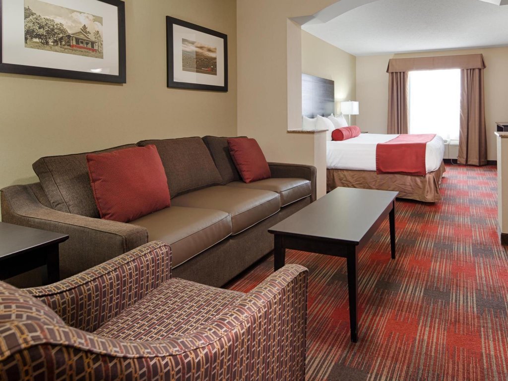 Фото Best Western Plus Red Deer Inn & Suites