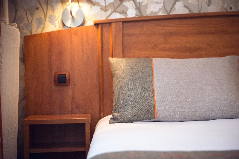 Фото Timhotel Paris Gare Montparnasse