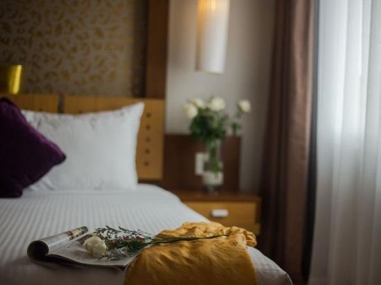 Фото Halley Hostel & SPA Hanoi