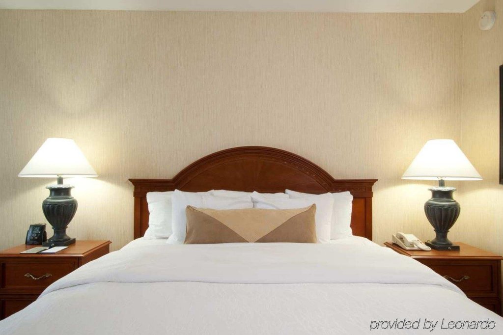 Фото Hilton Garden Inn Folsom