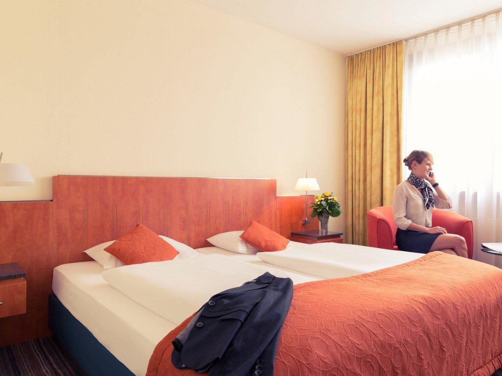 Фото Mercure Hotel Offenburg am Messeplatz
