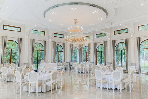 Гостиница Tsar Palace Luxury Hotel & SPA в Павловске