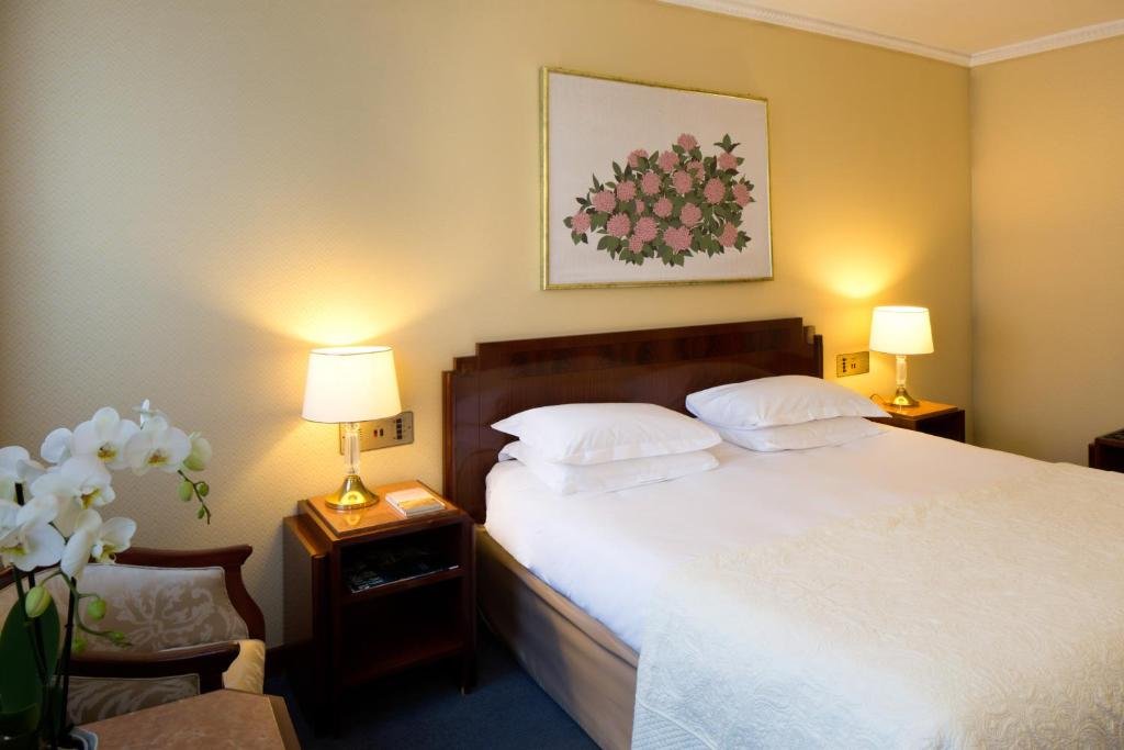 Фото Starhotels Du Parc