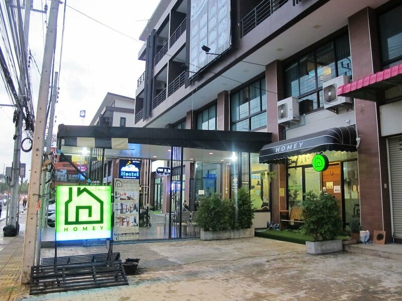 Homey-Donmueang Hostel