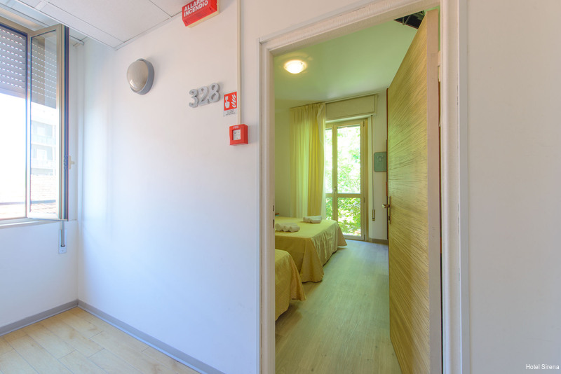 Фото Hotel Sirena