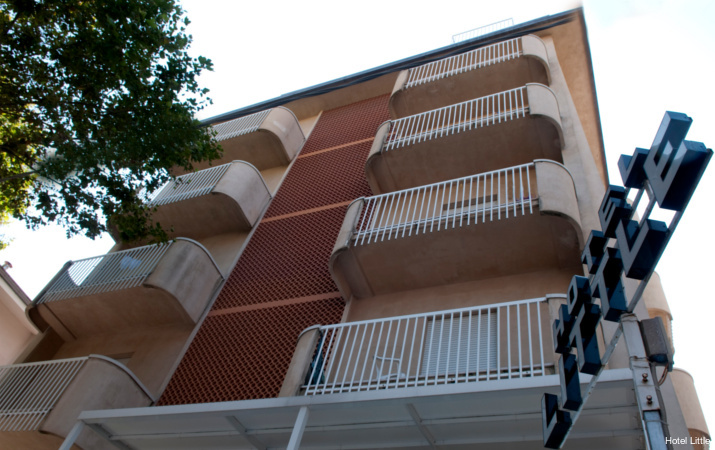 Фото Hotel Little