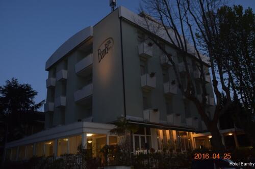 Фото Hotel Bamby