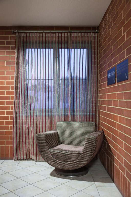 Фото Majestic Tynte Street Hotel