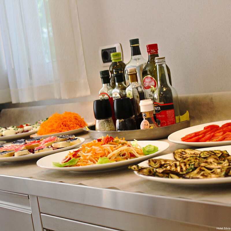 Фото Hotel Silvia Misano Adriatico