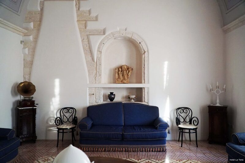 Фото Hotel Rione Antico La Terra