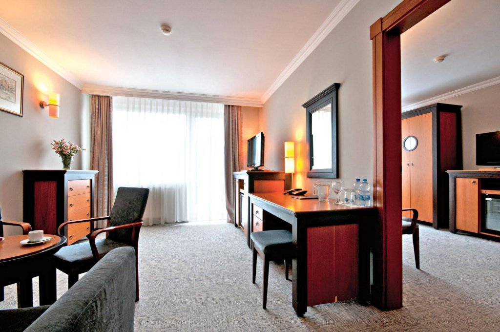 Фото Łeba Hotel & SPA