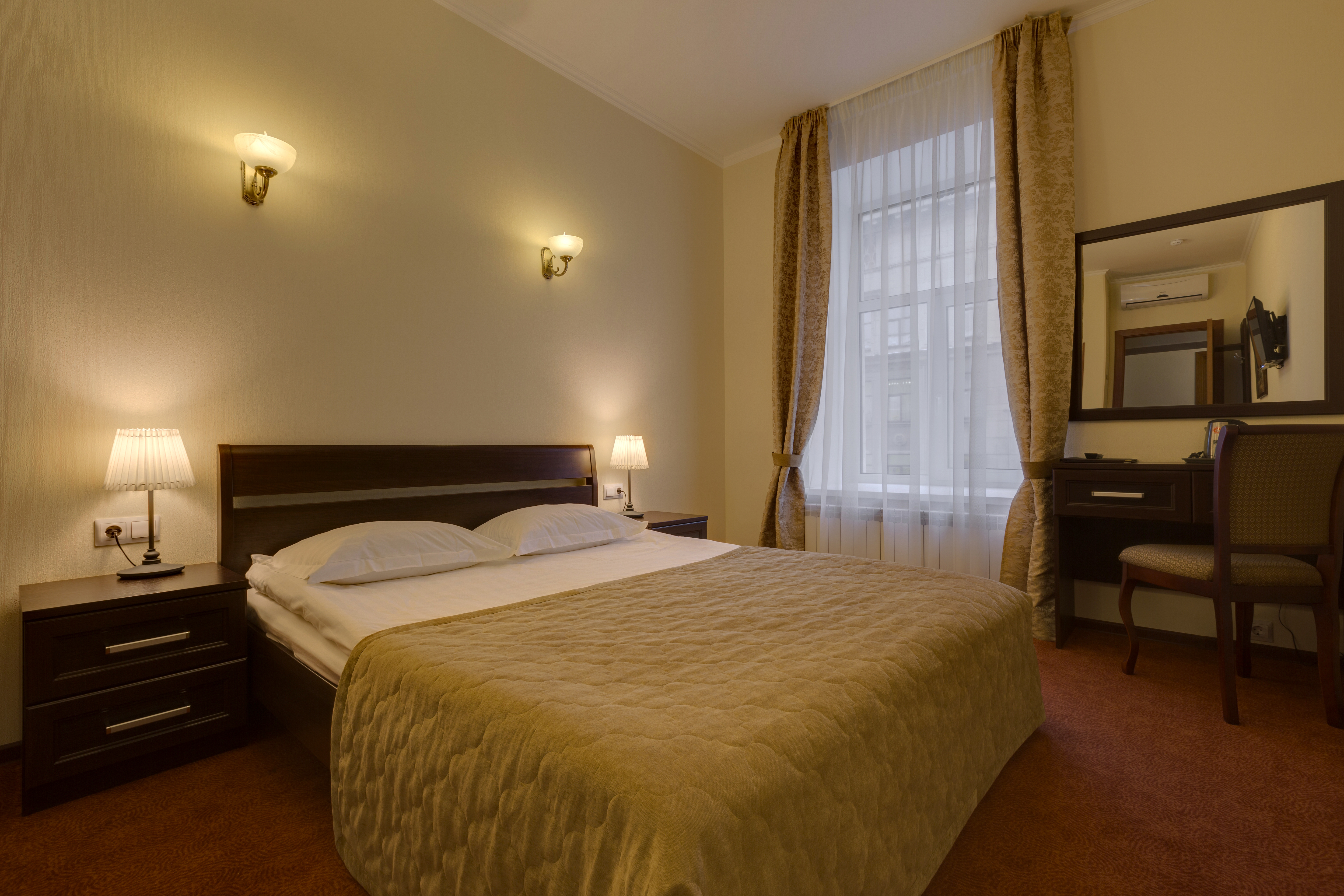 Фото Соната