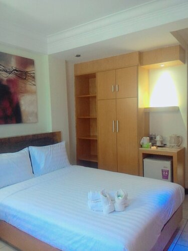 Гостиница Fratini's Hotel в Бандар-Лабуане