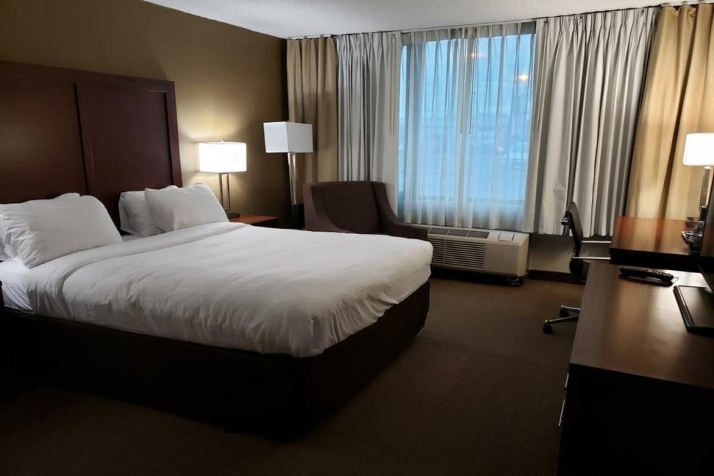 Фото Holiday Inn Chicago – Midway Airport S, an Ihg hotel