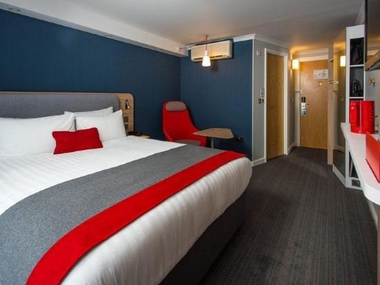 Фото Holiday Inn Express Edinburgh - Leith Waterfront, an Ihg Hotel