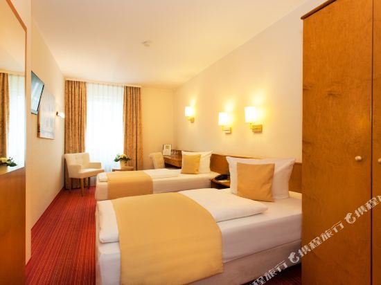 Фото Favored Hotel Domicil