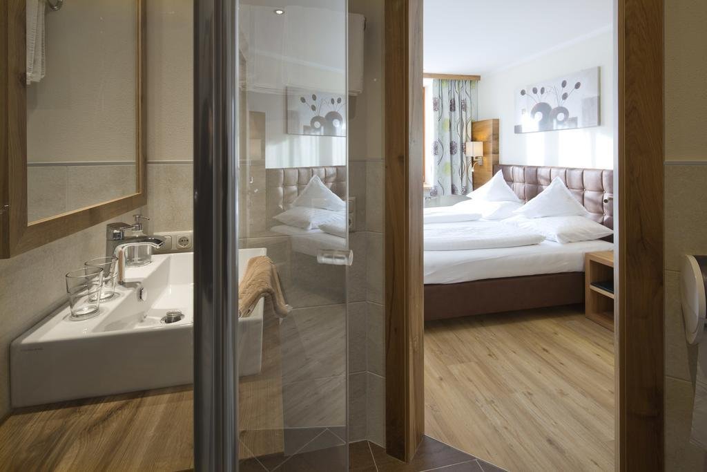 Фото Hotel Obermair