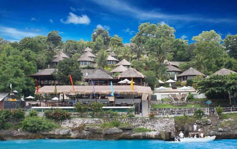 Гостиница Coconut Beach Resort Lembongan