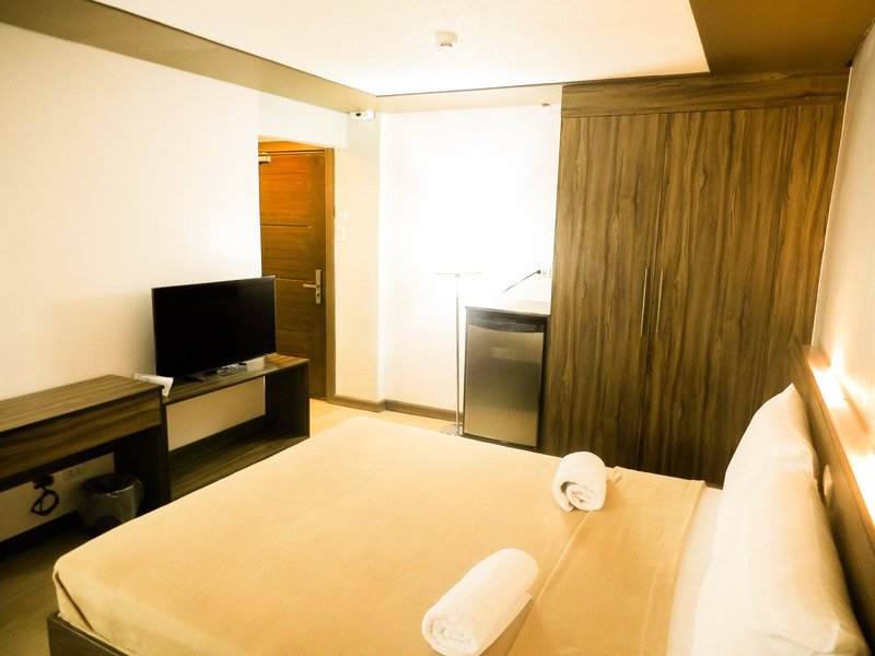 Фото Leope Hotel