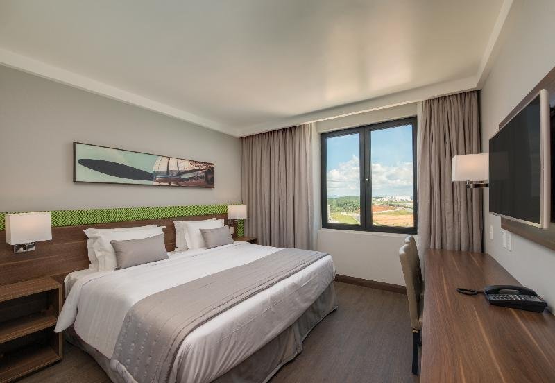 Фото Linx Confins