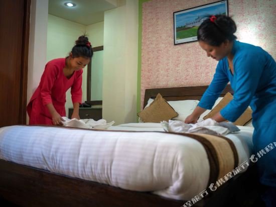 Фото Апарт-Отель Alpine