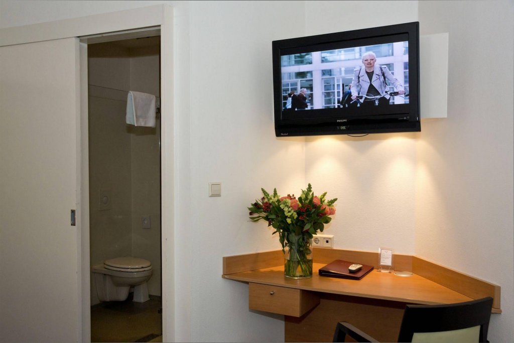 Фото Avenue Hotel