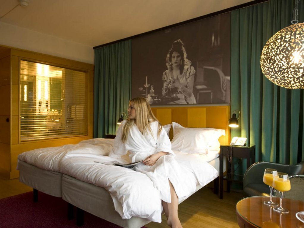 Фото Hotel Rival