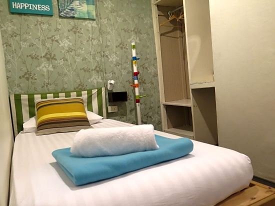 Фото I-Sleep Silom Hostel