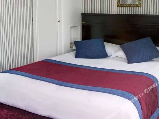 Фото The Hôtel de Neuville - Arc de Triomphe