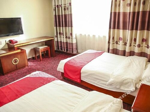 Гостиница Qinghai Baiyun Xiangling Hotel в Синине