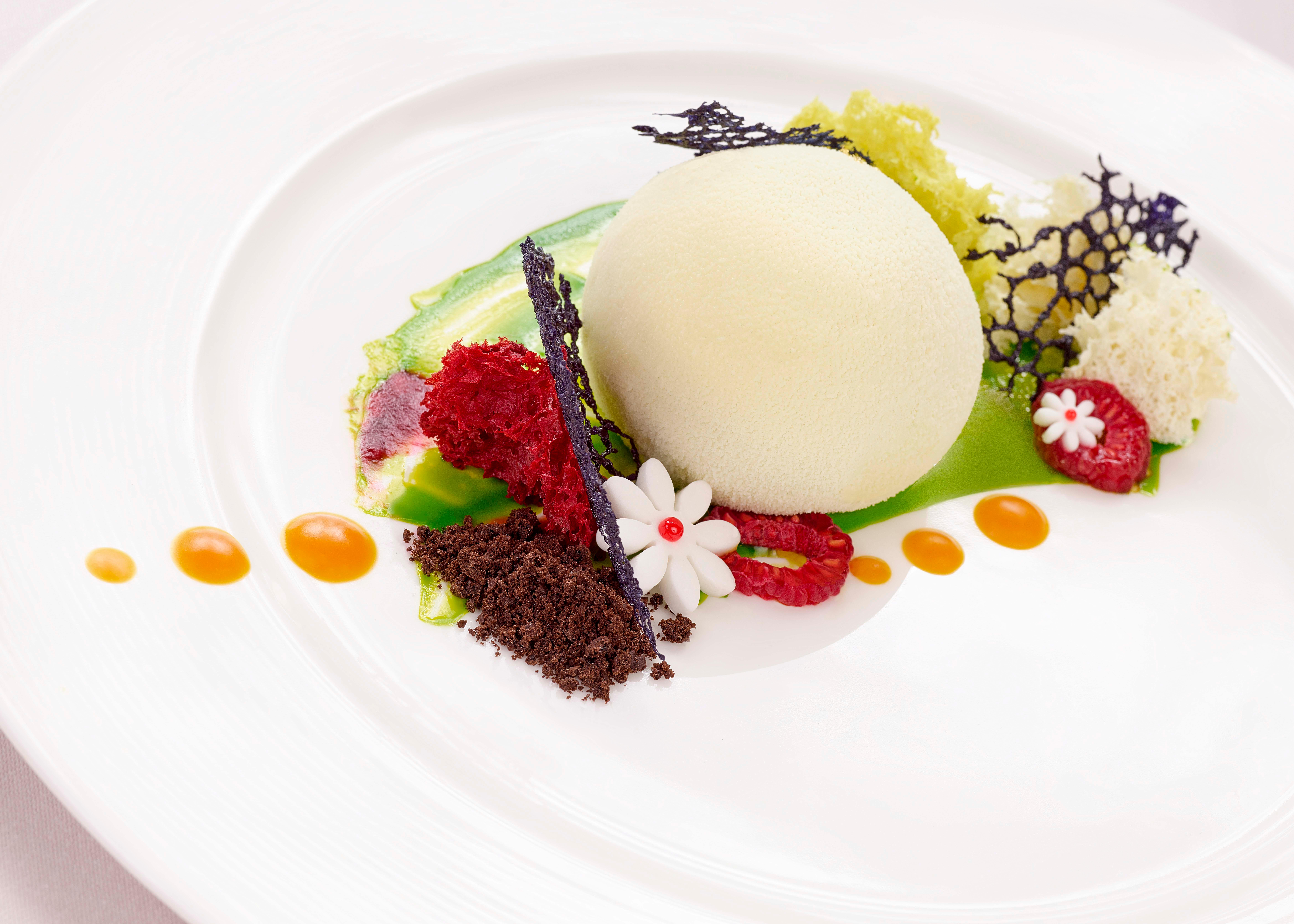 Фото Swissotel Al Maqam