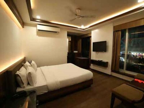 Alba Premier Indore